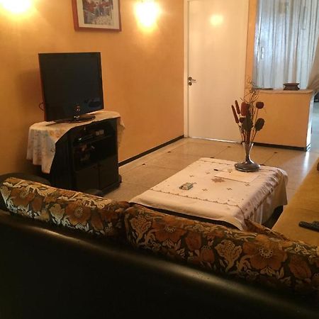 Room In Guest Room - Property Located In A Quiet Area Close To The Train Station And Town Casablanca Exterior foto