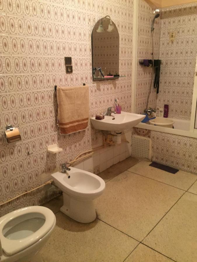 Room In Guest Room - Property Located In A Quiet Area Close To The Train Station And Town Casablanca Exterior foto
